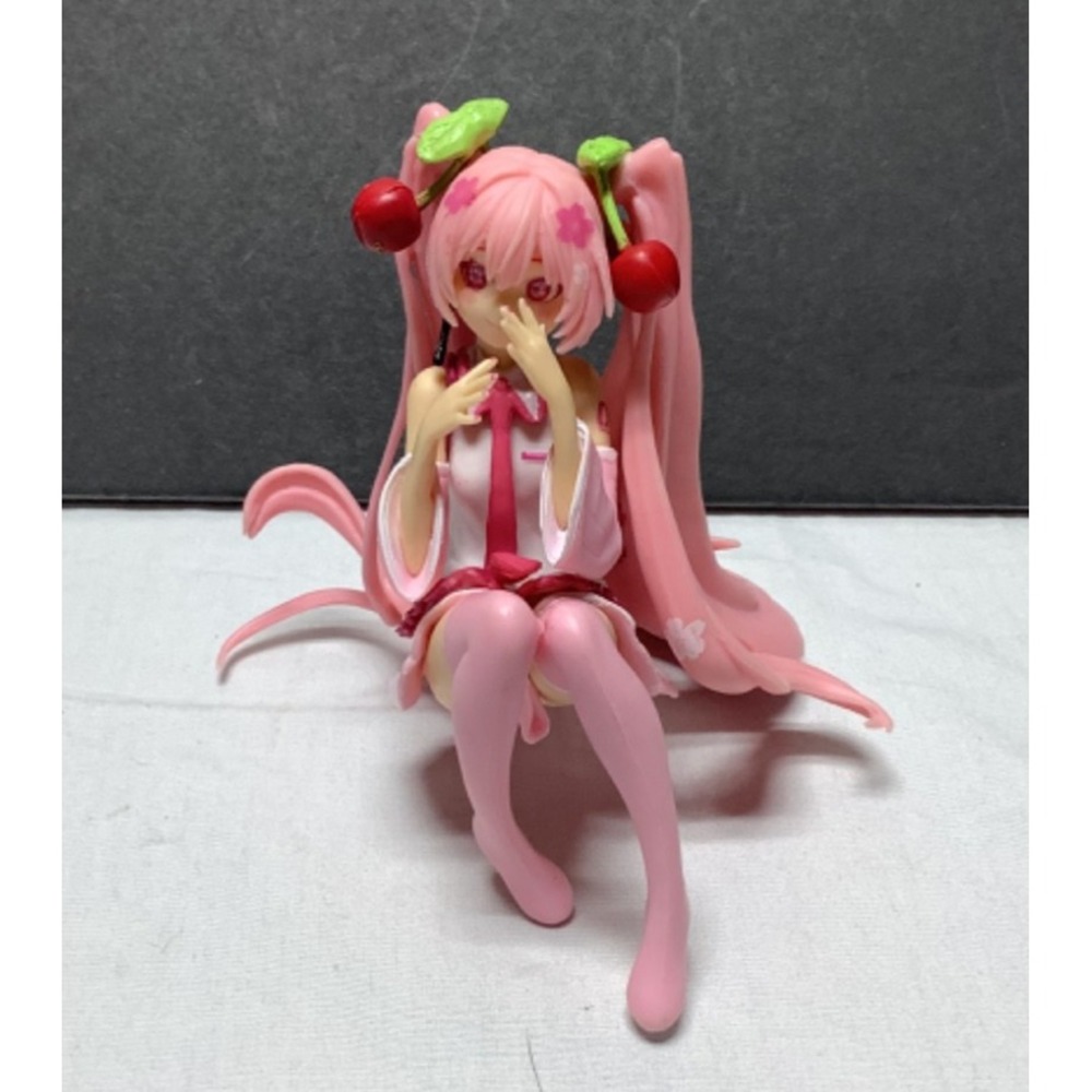 Hatsune Miku Figure Japanese Anime Collectible Toy Pink 4" Sitting